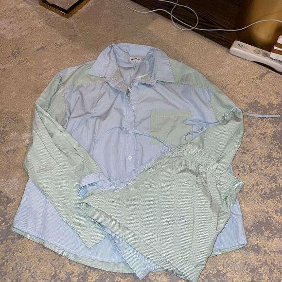 revolve super down caitlin short set in blue & green - Picture 6 of 8